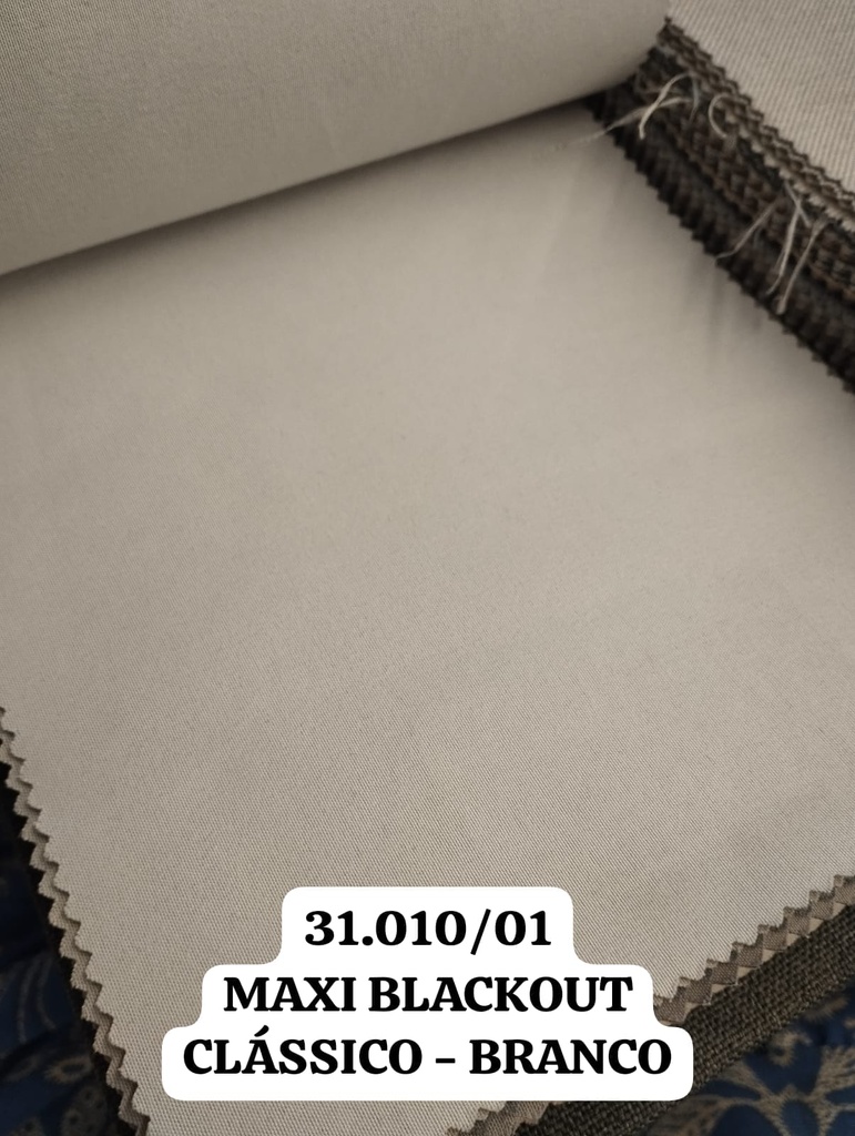 Cortina Blackout Branco 2x 2,40m e Gaze Linho Branco 2x 2,75m - Vão 2,40 Largura x 2,45 Altura